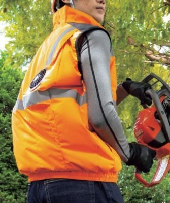 画像11: NC1072【空調服(R)セット】NSPブルゾン・ファン・バッテリー(充電器付)/高視認ベスト・上部ファン (11)